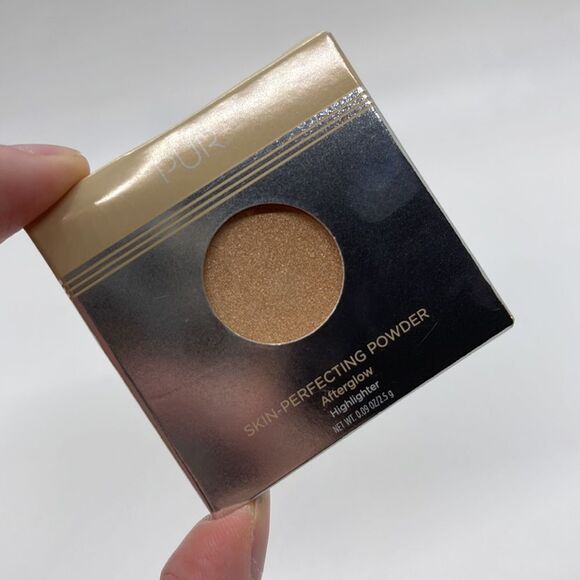 NIB PÜR Afterglow Mini Highlighting Skin Perfecting Powder - Picture 3 of 4